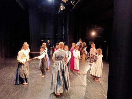 Otroška skupina Verine zvezdice je zastopala Slovenijo na mednarodnem festivalu v Koprivnici na Hrvaškem (7)